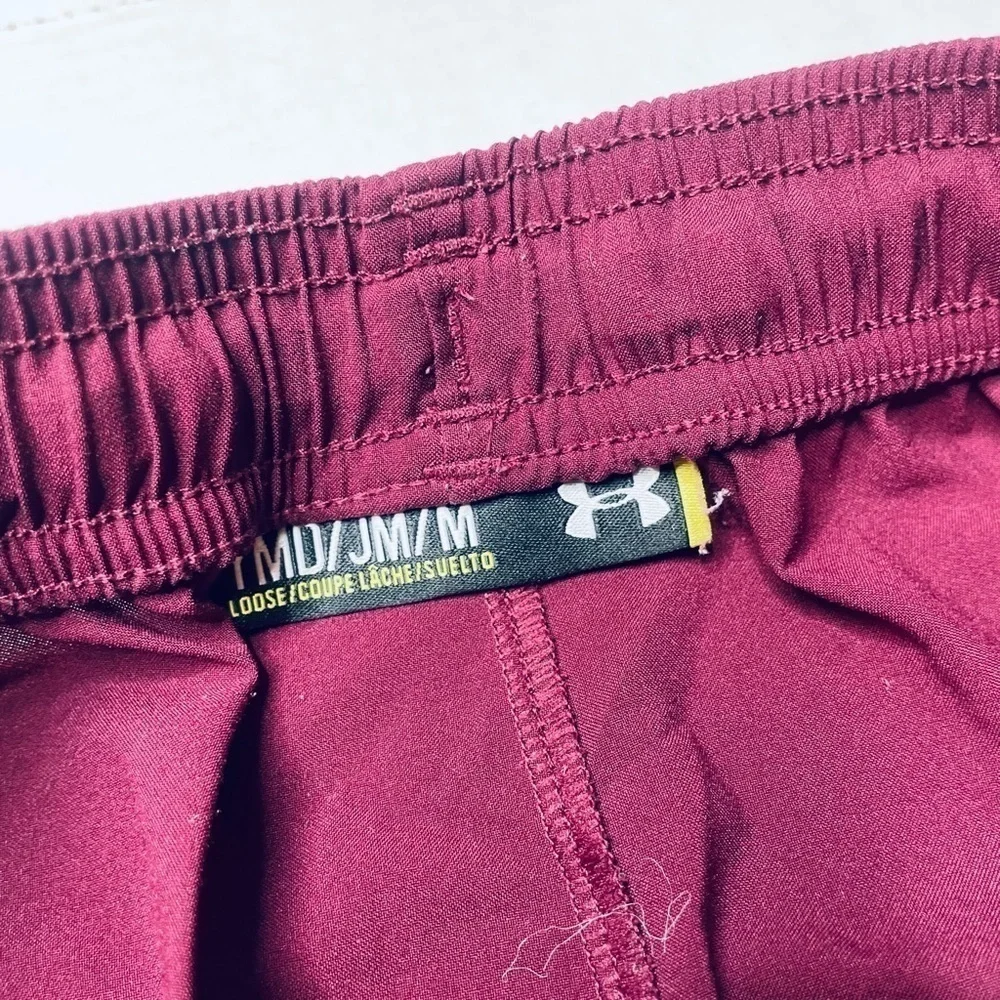 Under Armour Kid’s Burgundy Red Loose Fit Elastic Waist Athletic Shorts Size YMD